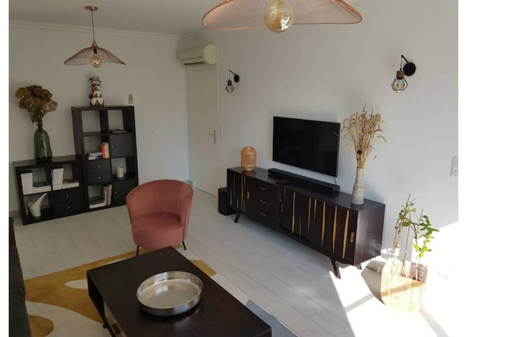 Photo of Livingroom in Milly-la-Foret