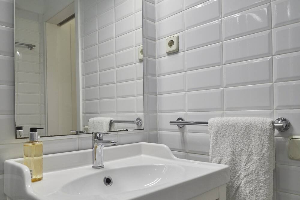 Photo of Bathroom in El Baix Guinardo