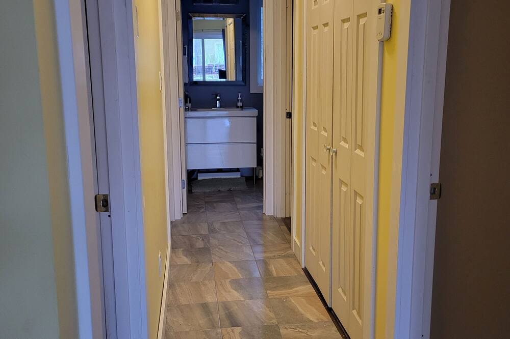 Photo of Bedroom in Hillside Beach