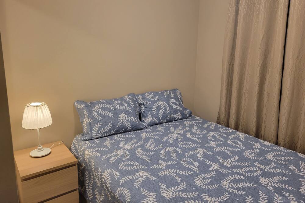 Photo of Bedroom in Hillside Beach