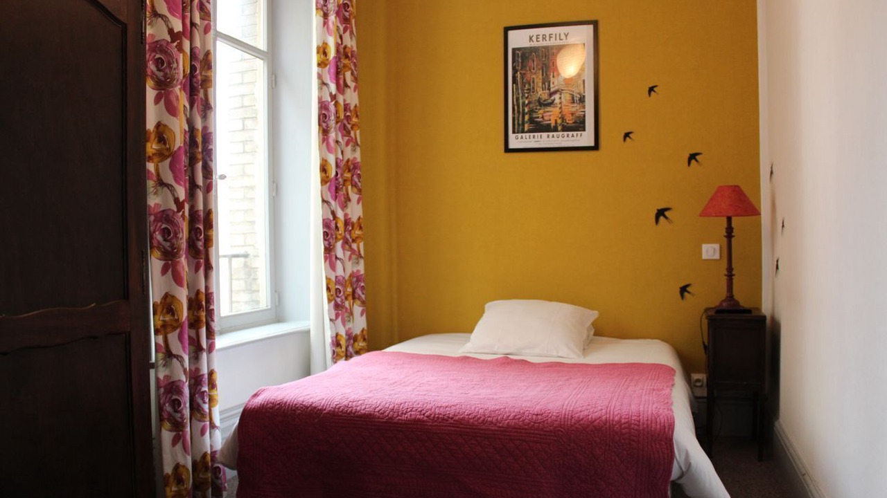 Photo of Bedroom in Toul