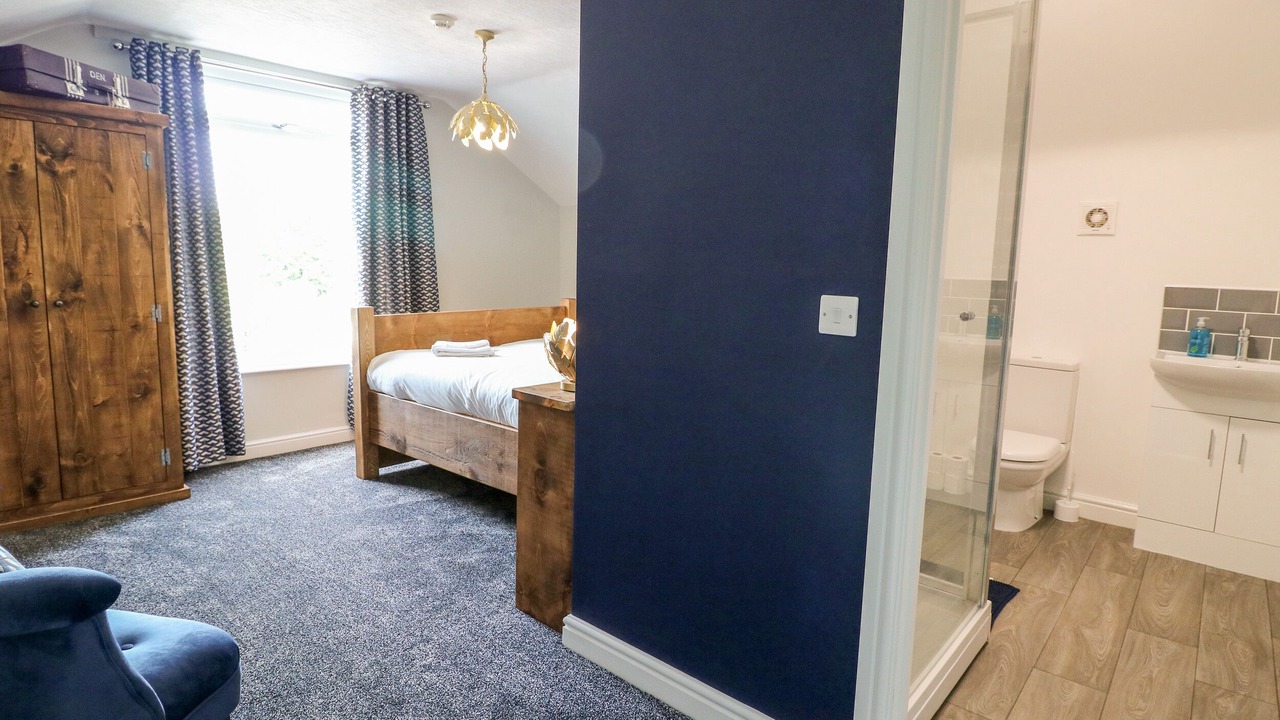 Photo of Others in Ashover