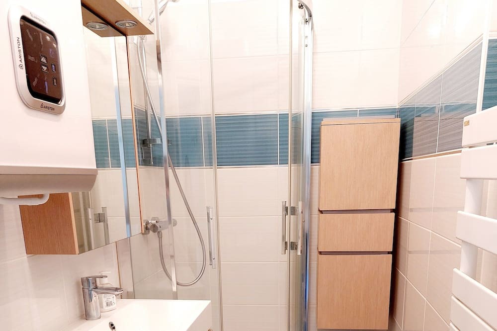 Photo of Bathroom in Le Perreux-sur-Marne
