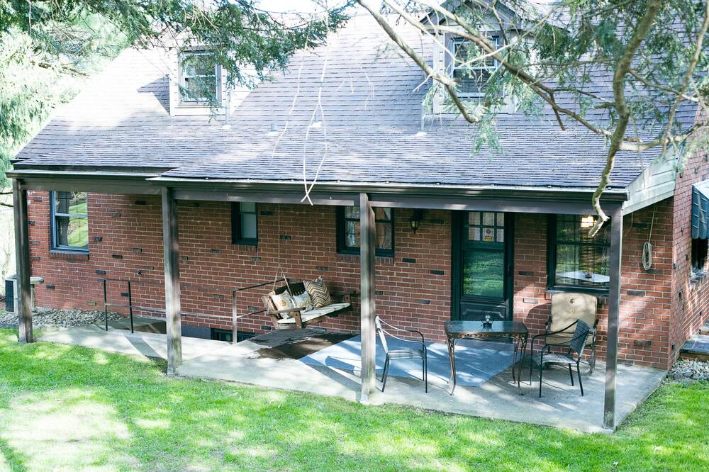 Photo of Patio Balcony in Penn Hills
