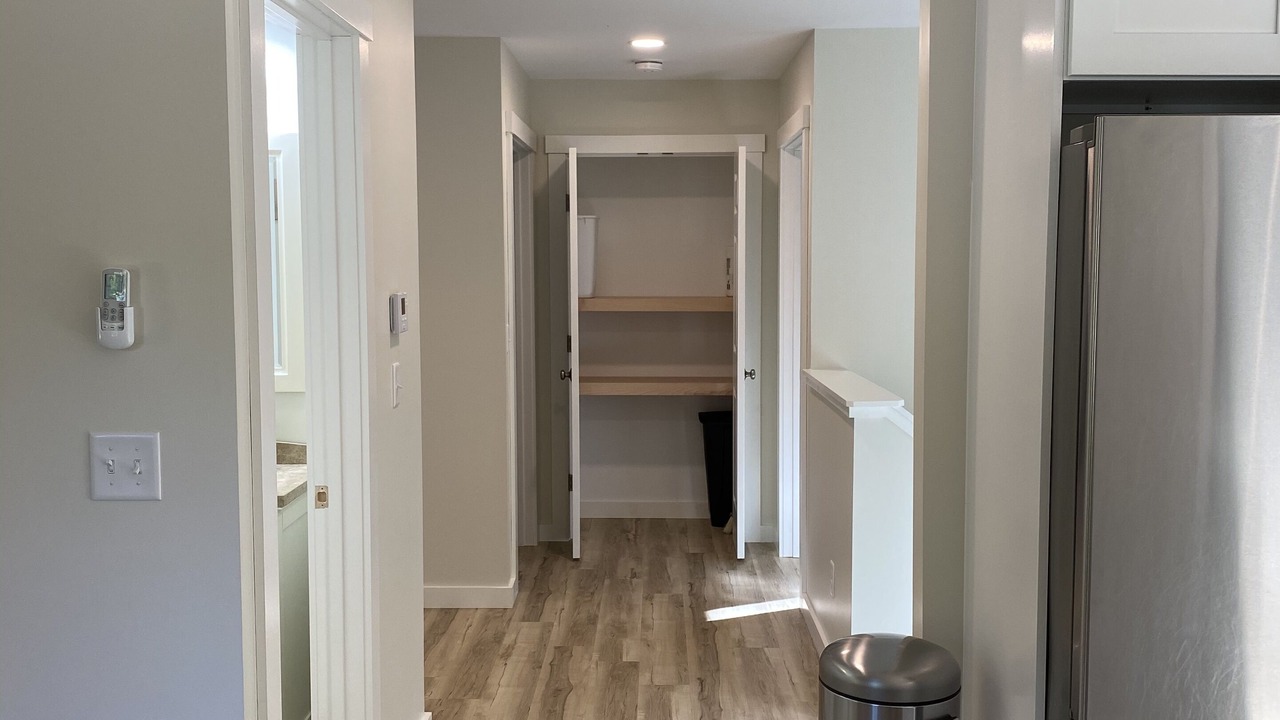 Photo of Others in Morgan