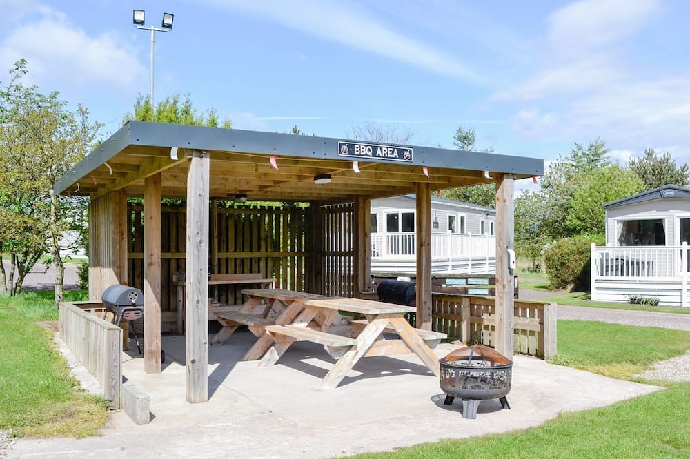 Photo of Others in Saint Cyrus