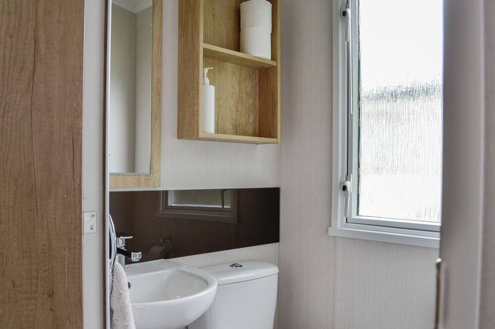 Photo of Bathroom in Saint Cyrus