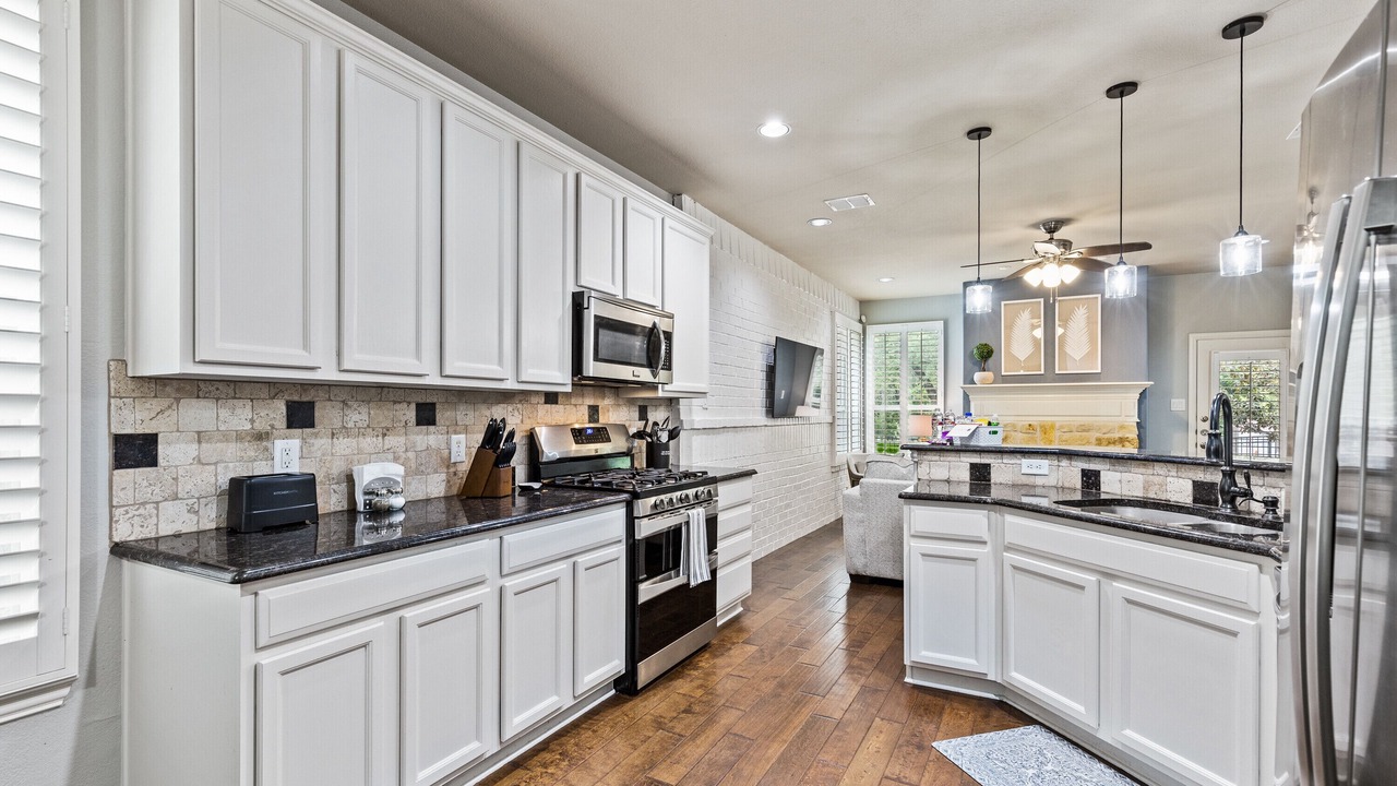 Photo of Kitchen in Lantana