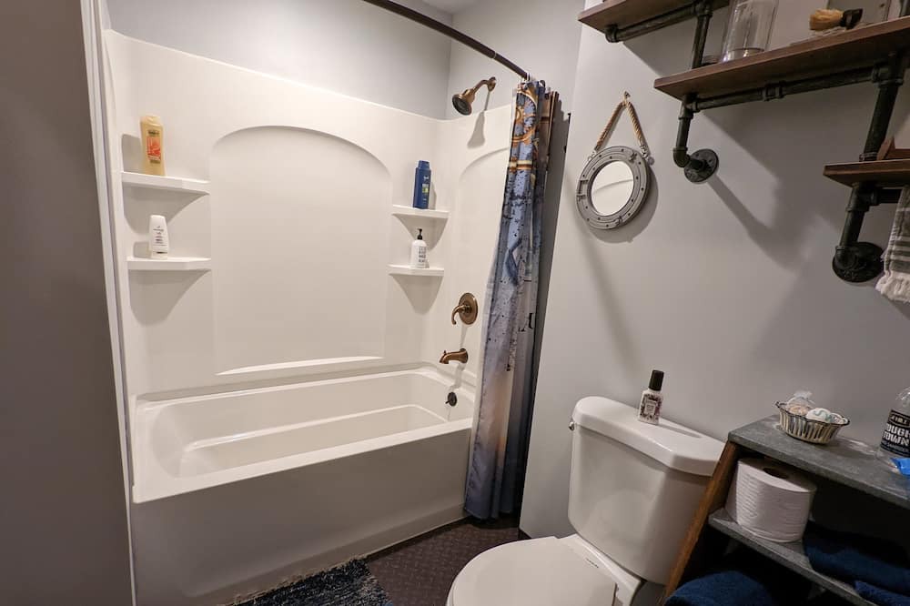 Photo of Bathroom in New Castle
