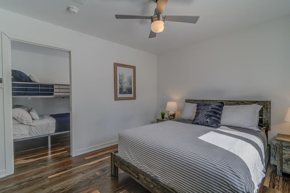 Photo of Bedroom in Chertsey