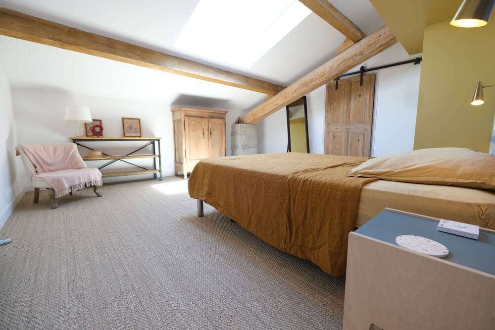 Photo of Bedroom in Barbentane