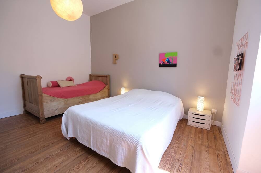 Photo of Bedroom in Barbentane
