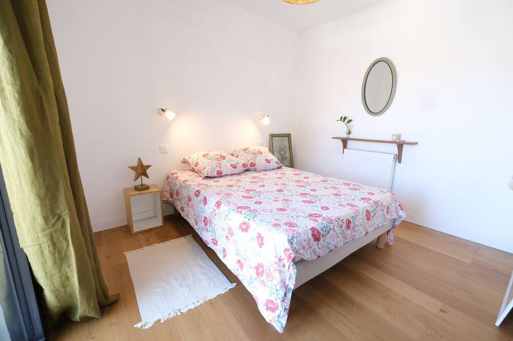 Photo of Bedroom in Barbentane
