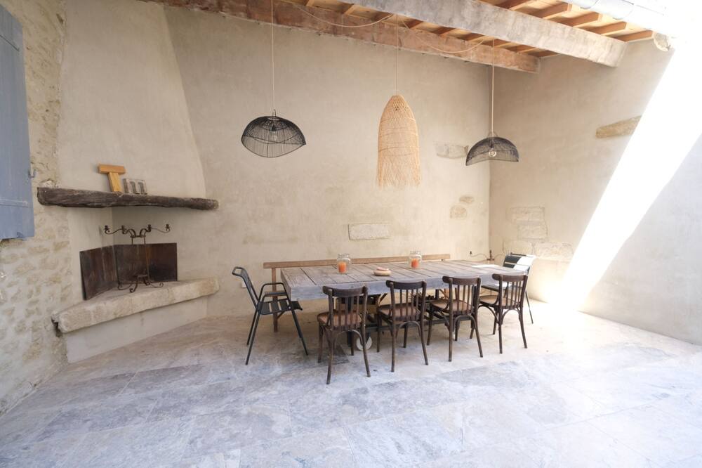 Photo of Outdoor in Barbentane