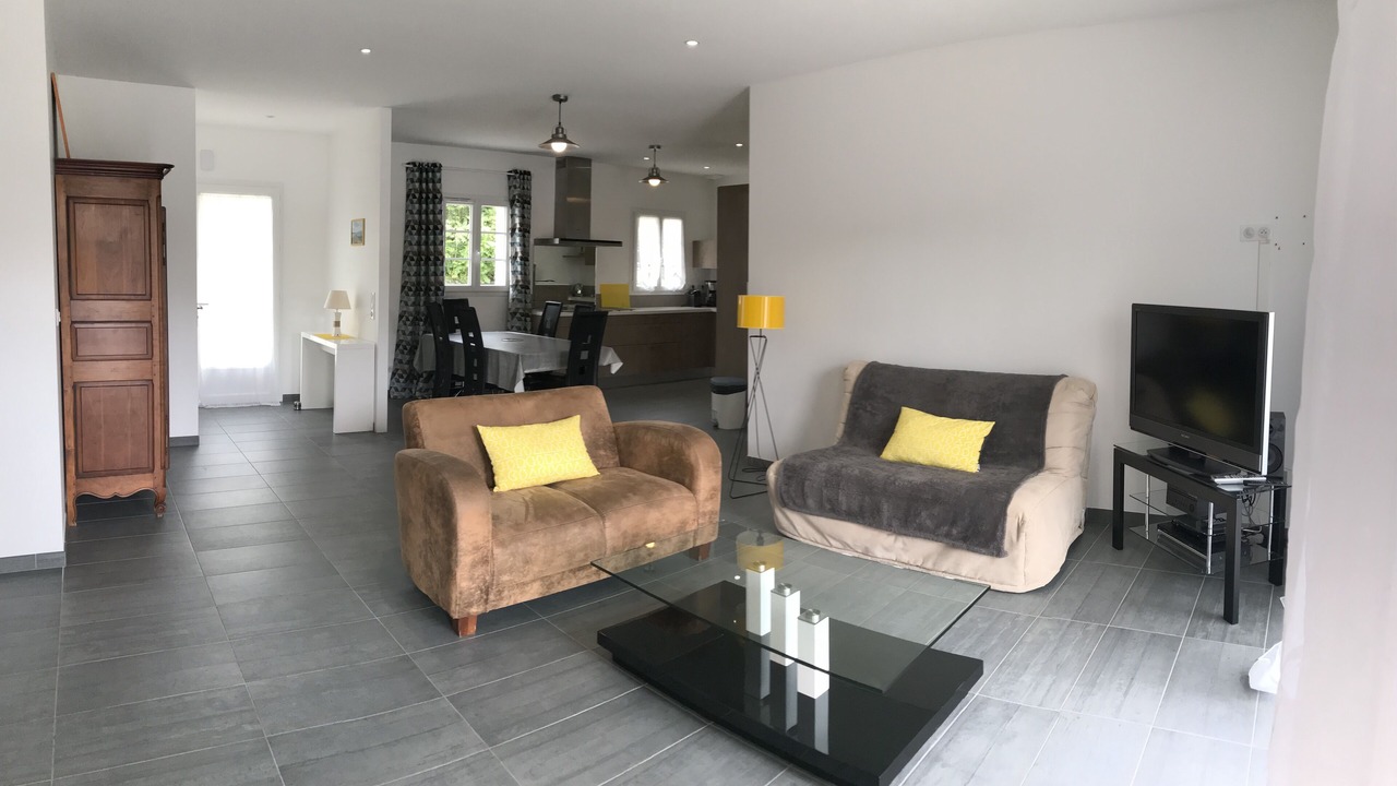 Photo of Others in Arces