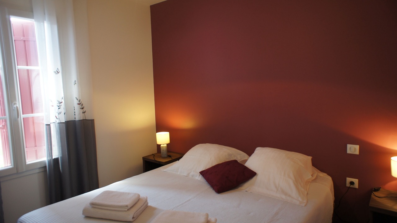 Photo of Others in Arces