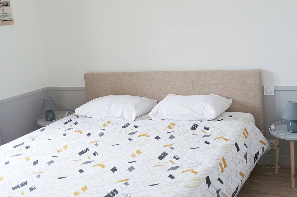 Photo of Bedroom in Loudeac