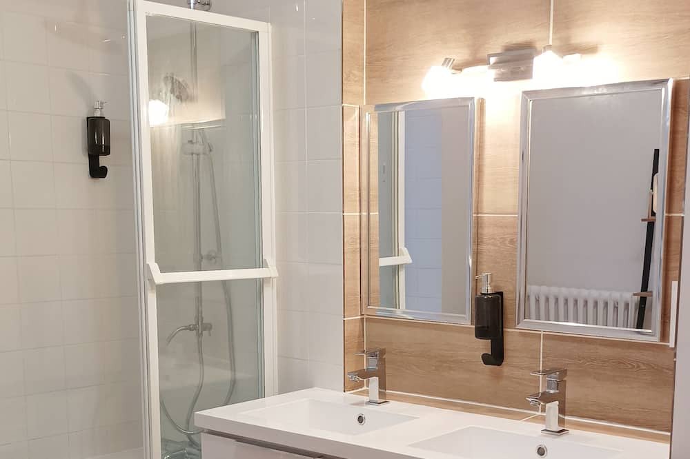 Photo of Bathroom in Loudeac