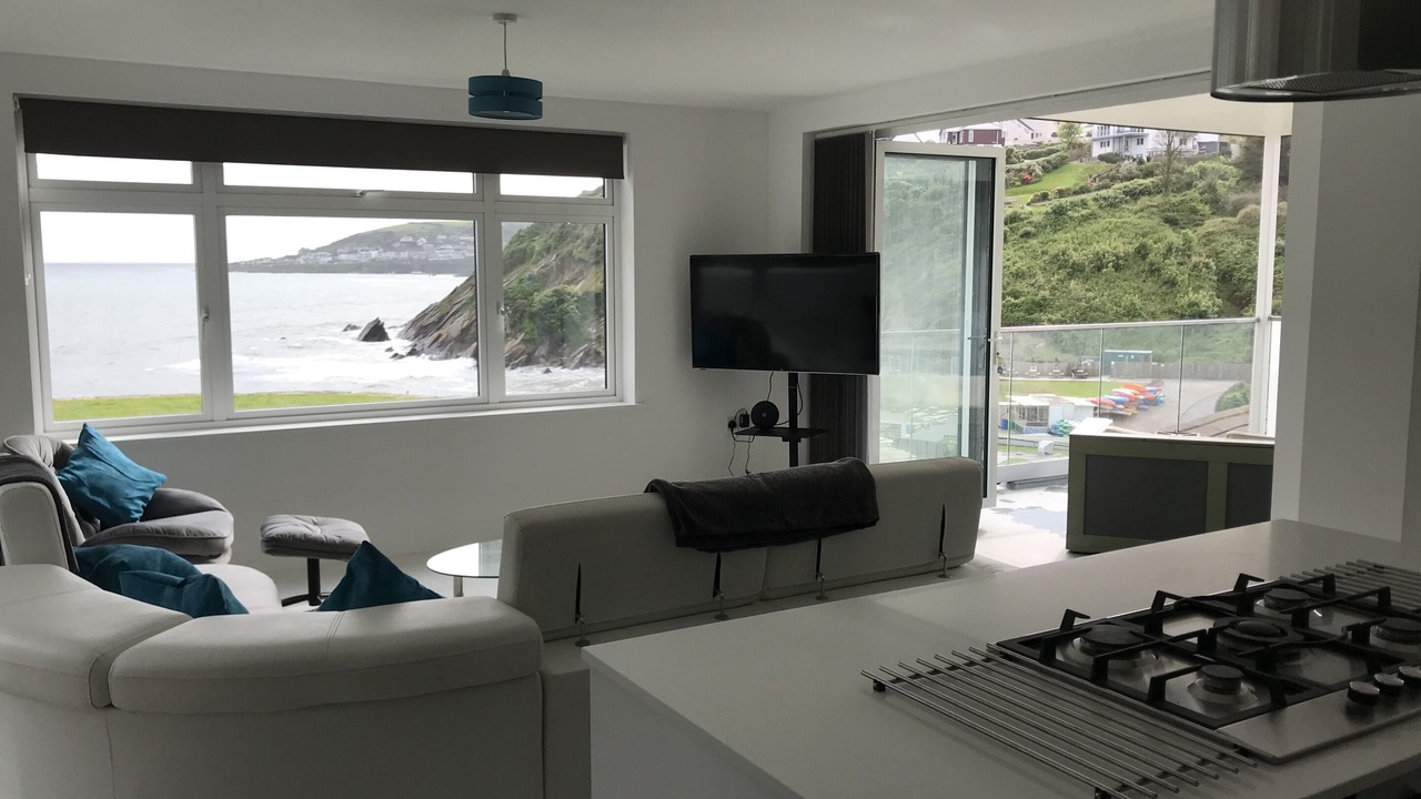 Photo of Bathroom in Millendreath