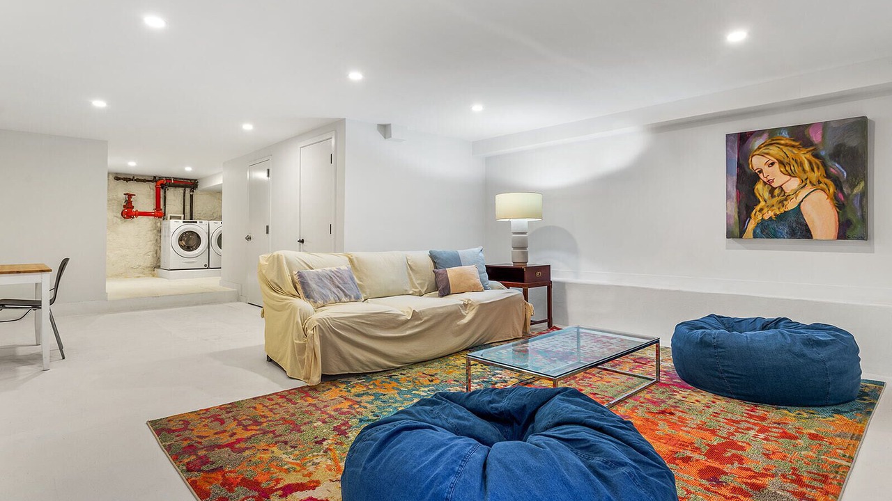 Photo of Others in Cobble Hill