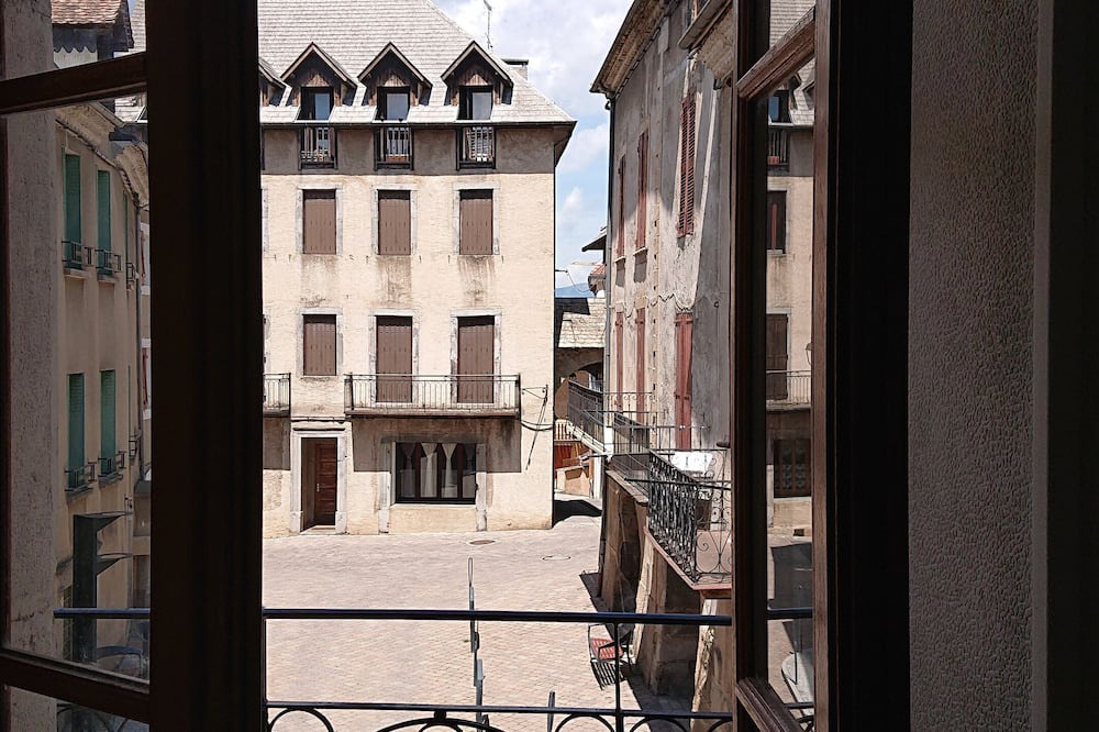 Photo of Patio Balcony in Saint-Bonnet-en-Champsaur