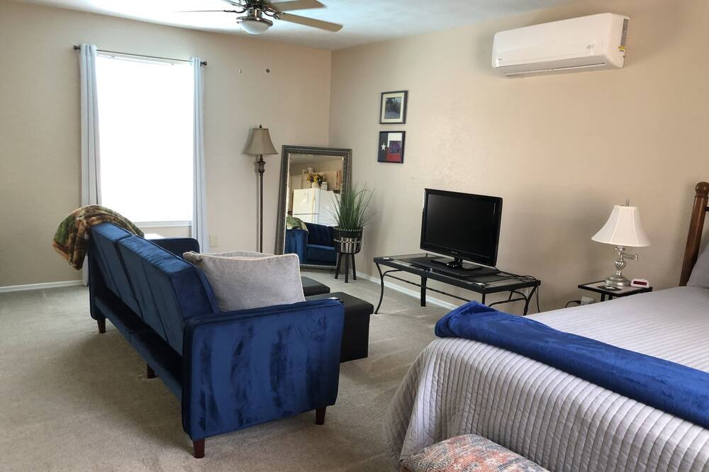 Photo of Bedroom in Barrett