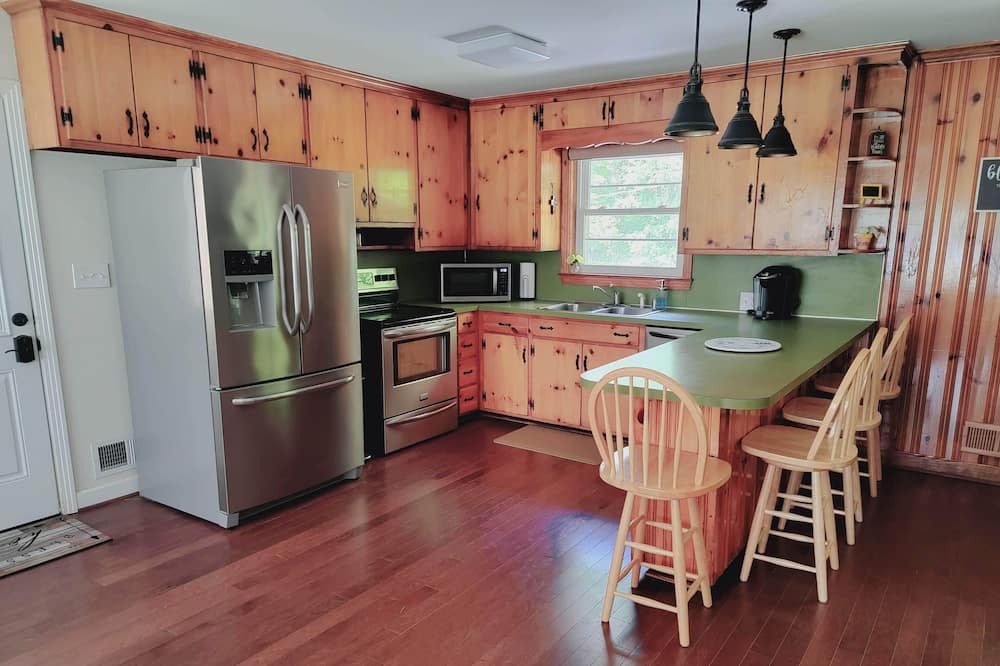 Photo of Kitchen in Albemarle