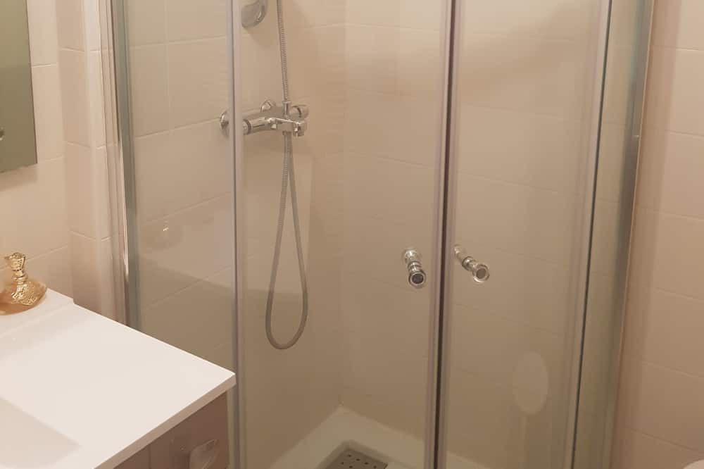 Photo of Bathroom in Heuze - Saint-Georges