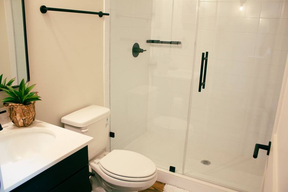 Photo of Bathroom in Greater East End