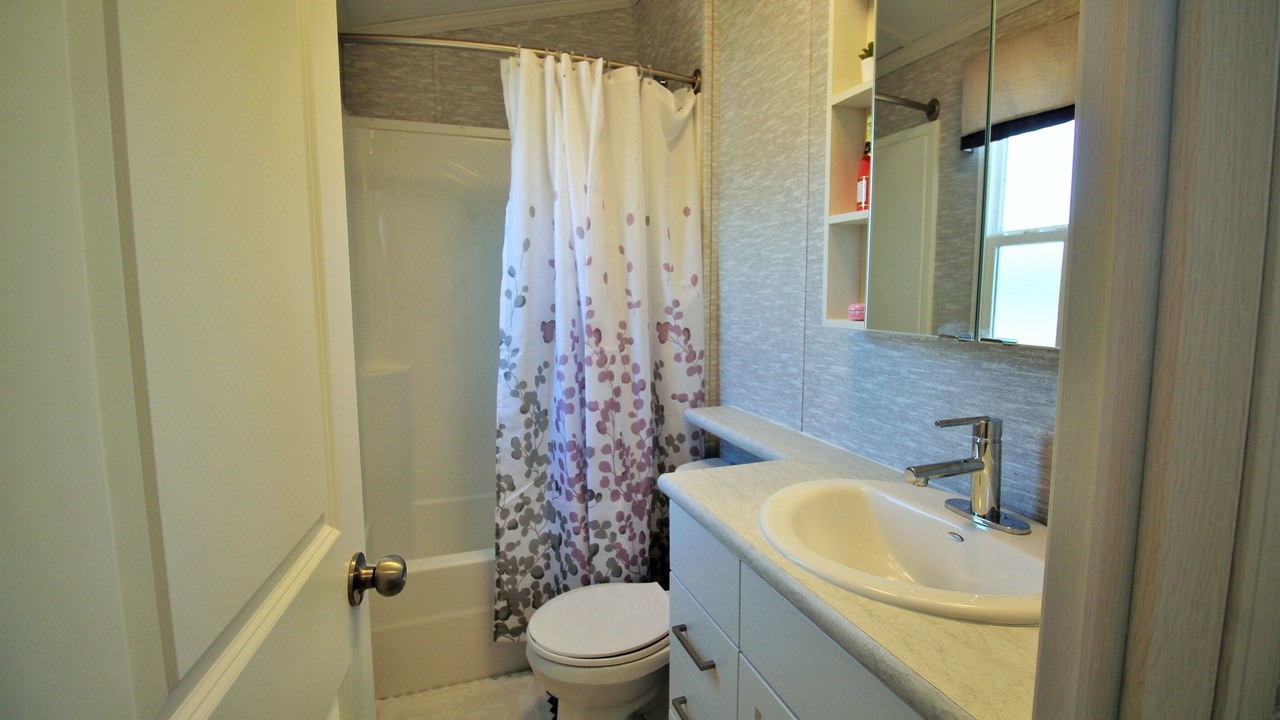 Photo of Bathroom in Sherkston