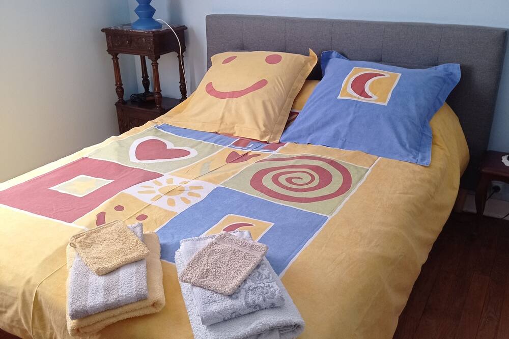 Photo of Bedroom in Plourin-les-Morlaix