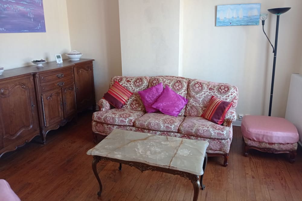 Photo of Livingroom in Plourin-les-Morlaix