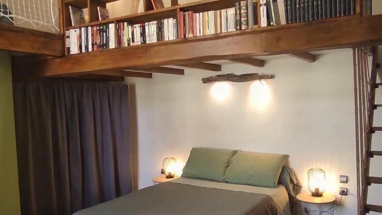 Photo of Bedroom in Vauvert