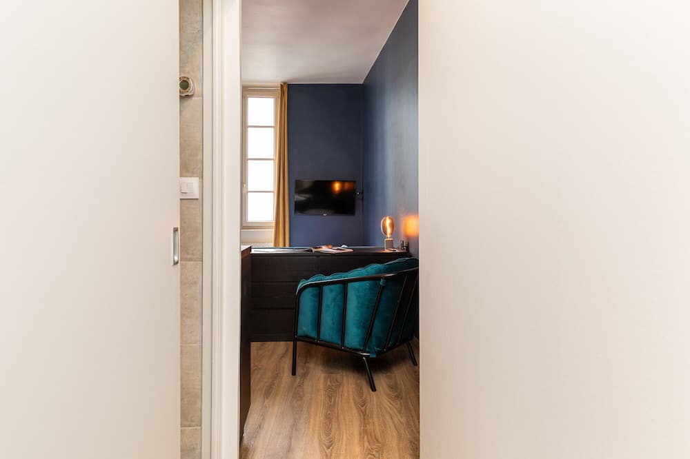 Photo of Others in Carnot - Gailleton