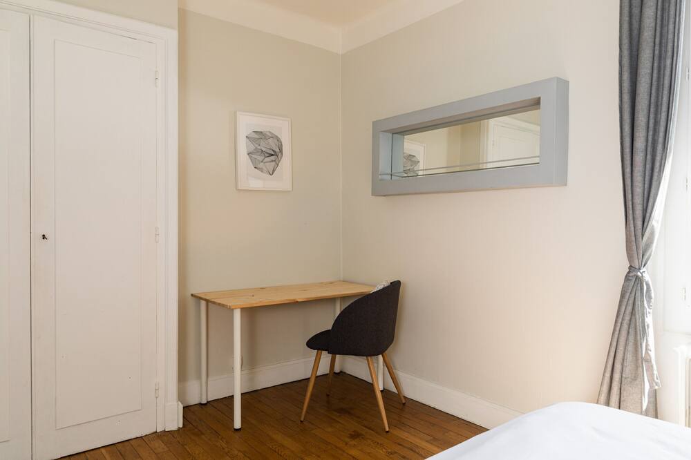 Photo of Others in 9th Arrondissement