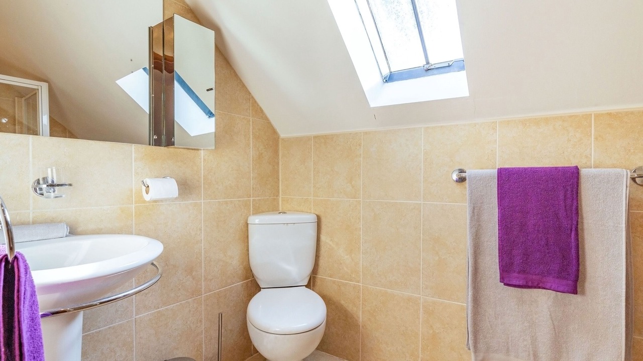 Photo of Bathroom in Liskeard
