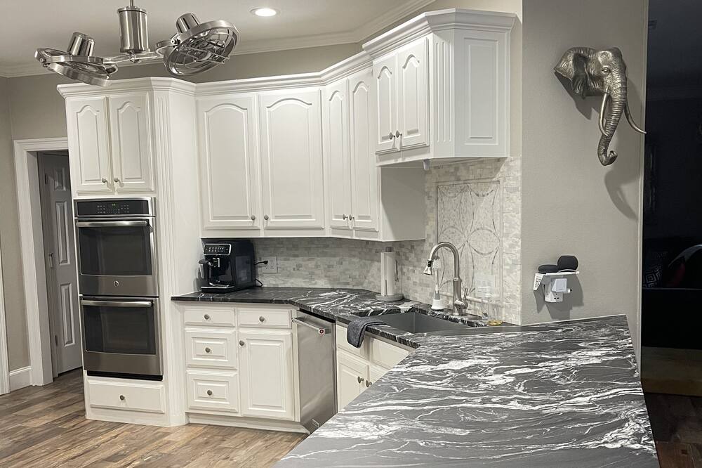 Photo of Kitchen in Corinth