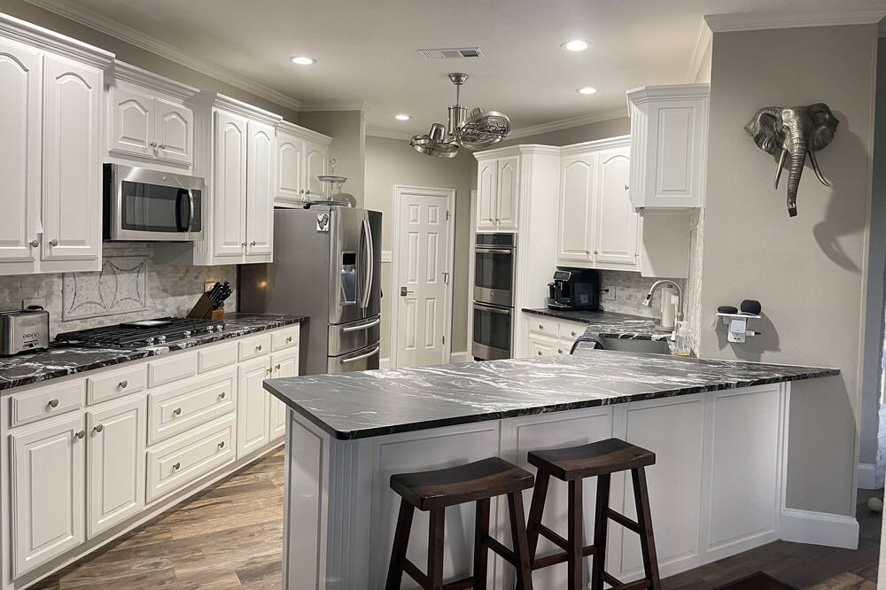 Photo of Kitchen in Corinth