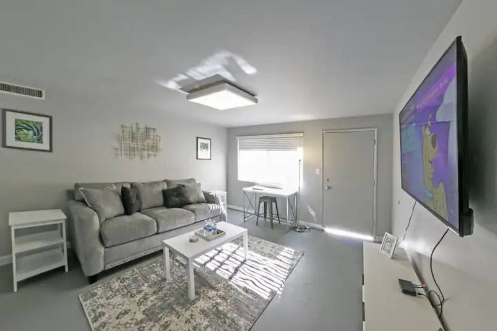 Photo of Livingroom in Rincon Heights