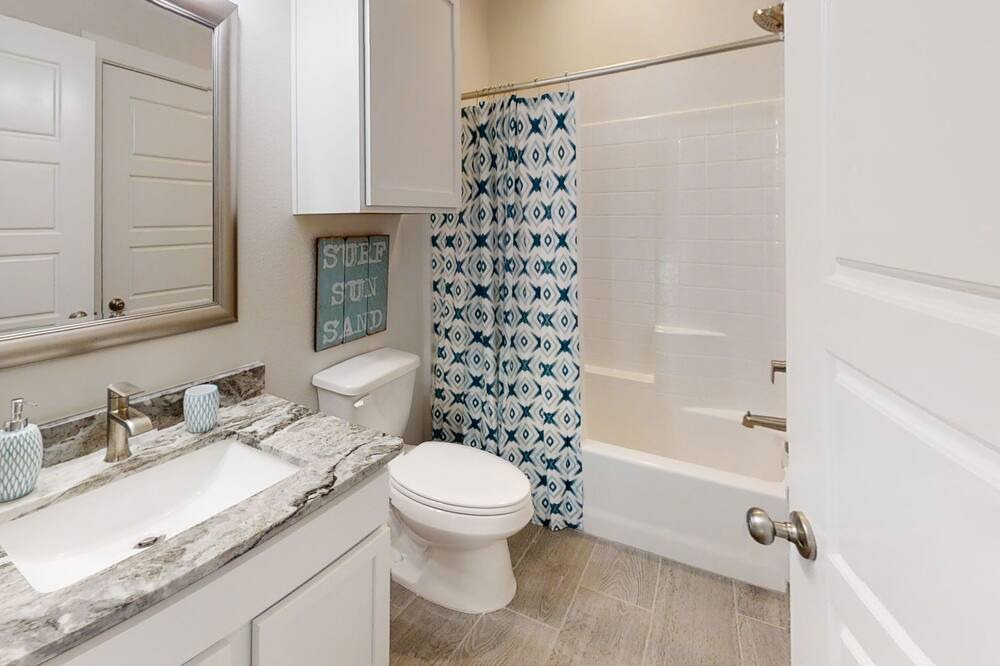 Photo of Bathroom in Corpus Christi