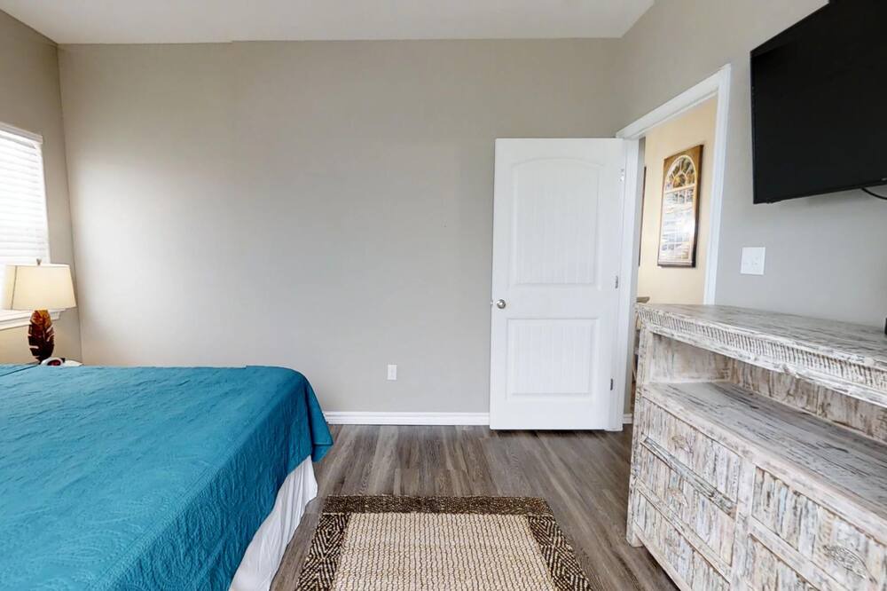 Photo of Bedroom in Corpus Christi