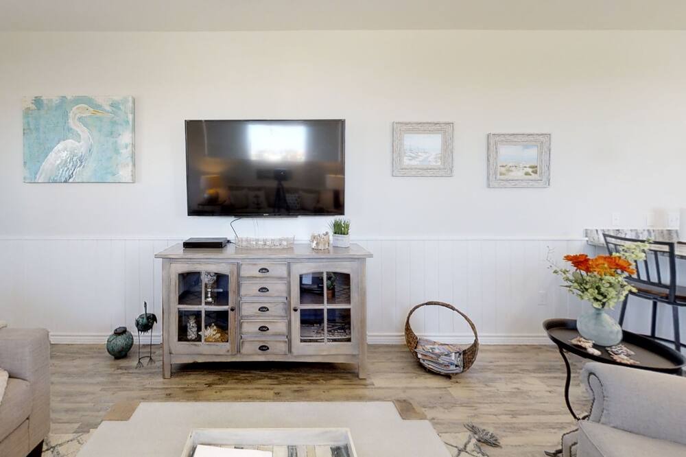 Photo of Livingroom in Corpus Christi
