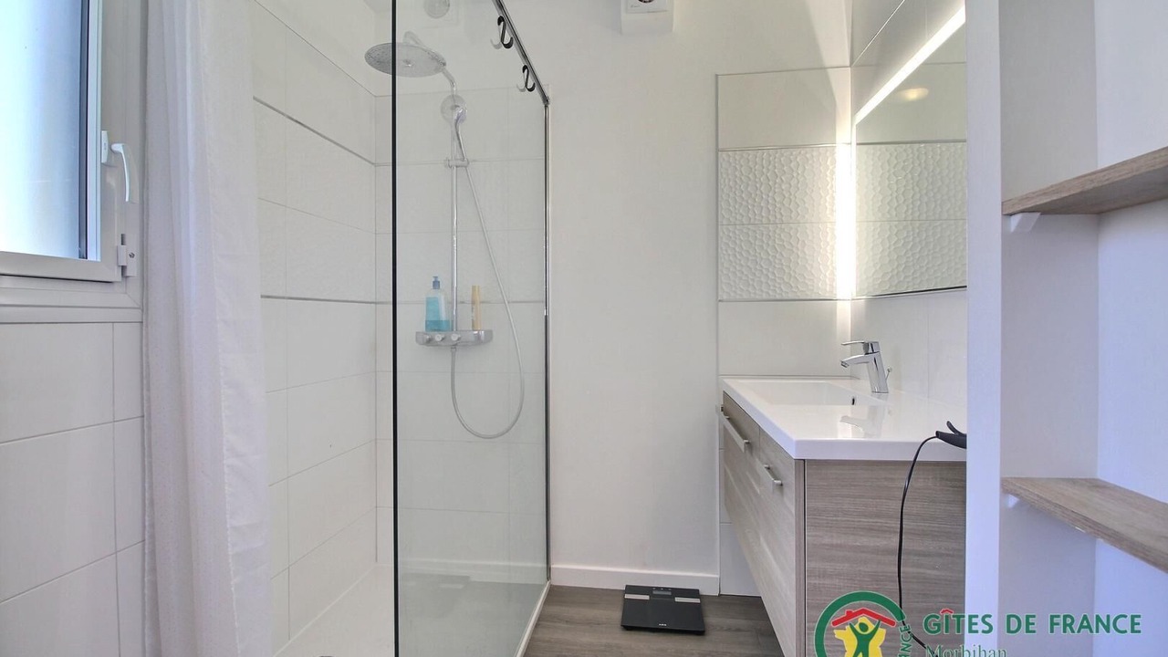 Photo of Others in Brech