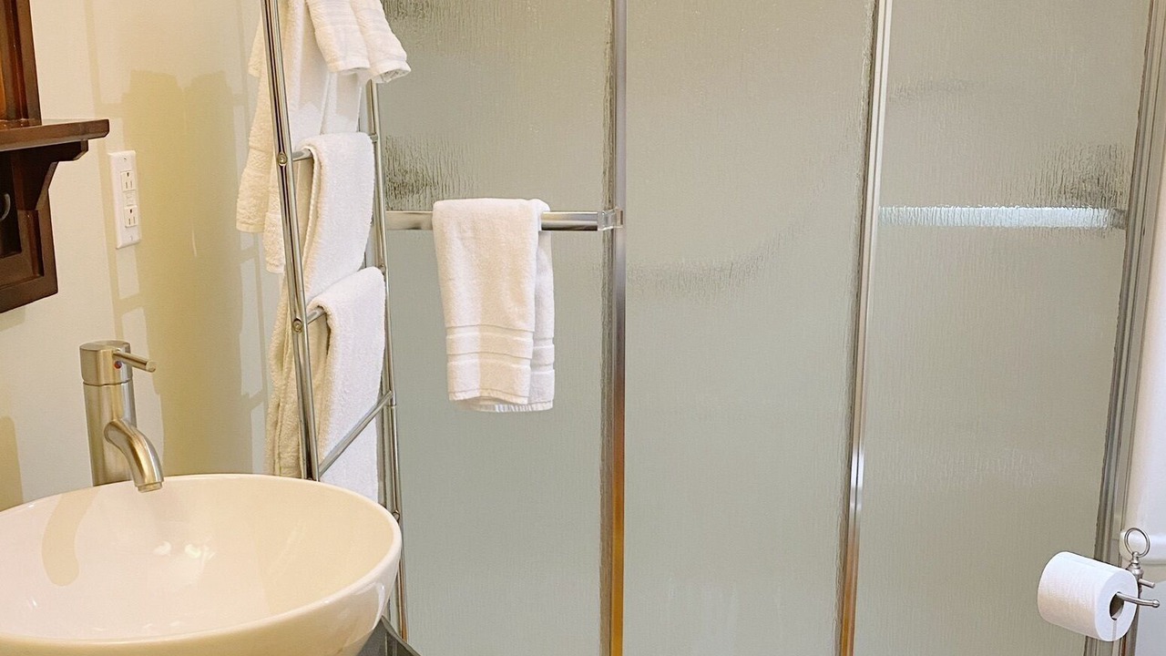 Photo of Bathroom in St. Andrews
