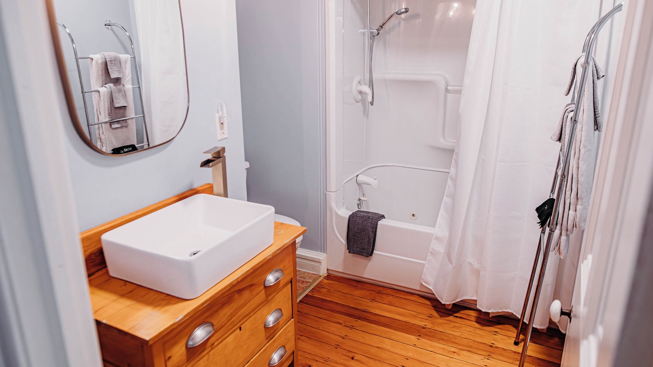 Photo of Bathroom in St. Andrews