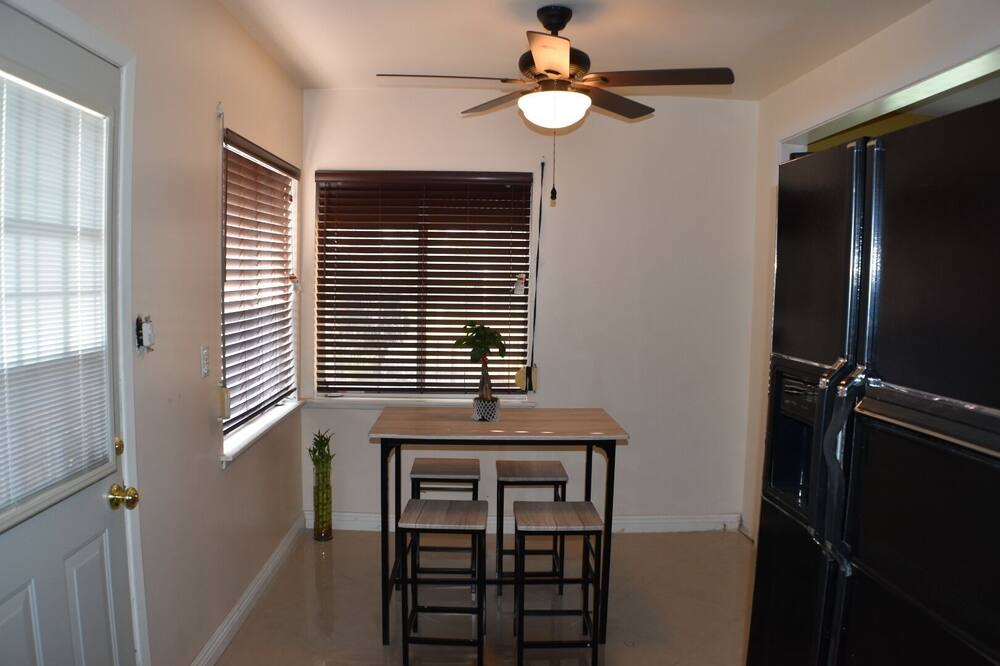 Photo of Kitchen in Rancho Dominguez