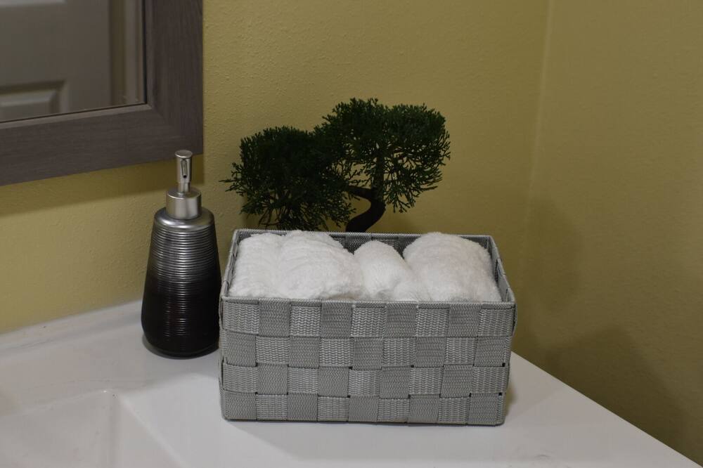 Photo of Bathroom in Rancho Dominguez