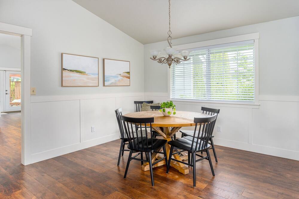 Photo of Livingroom in University Place
