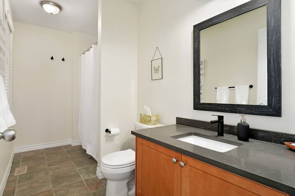 Photo of Bathroom in Lambton Shores