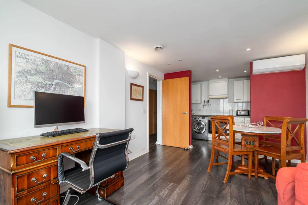 Photo of Others in Sands End